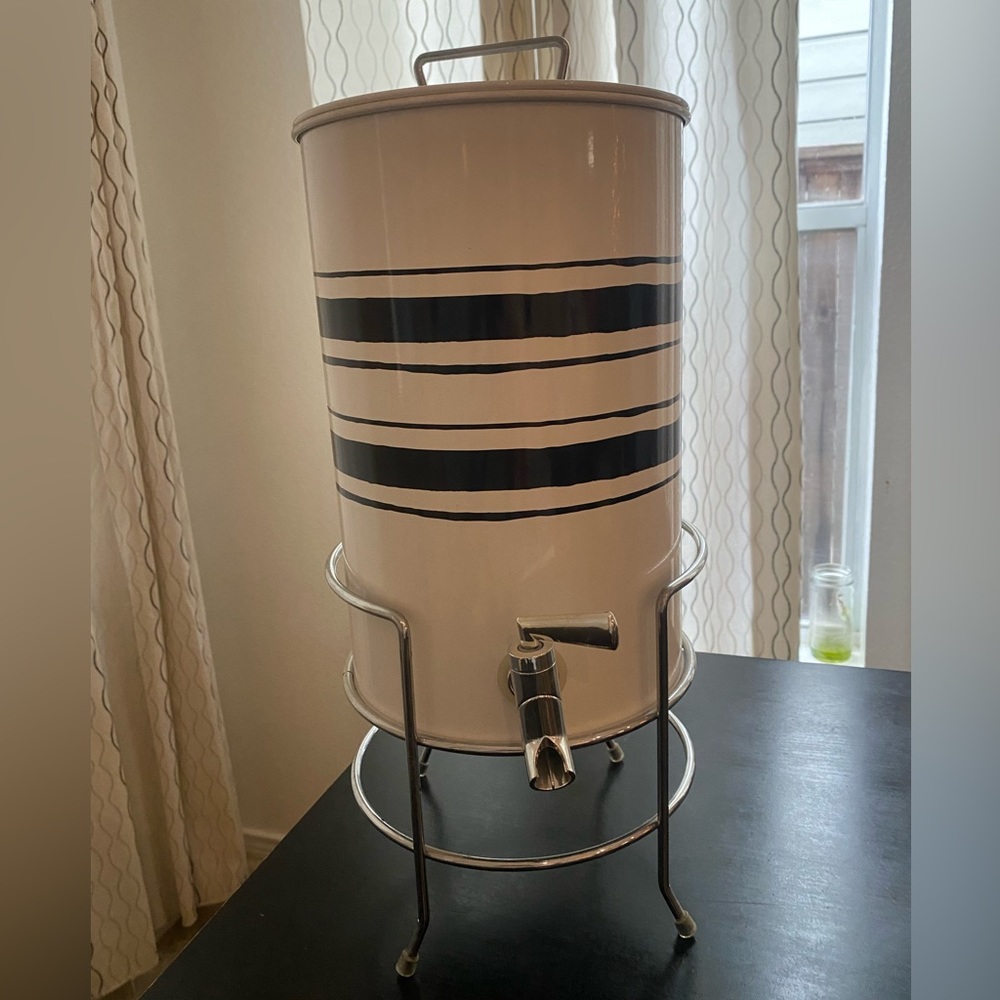 Hearth and Hand beverage dispenser. Never used.